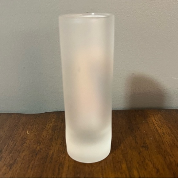 Le Chat Noir shot frosted shot glass. - Picture 5 of 9